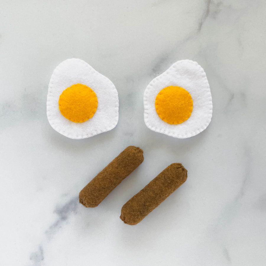 Sunny-Side-Up Eggs & Sausage Links