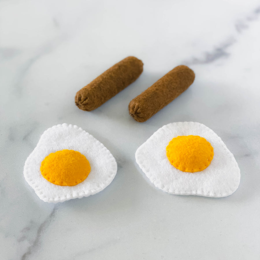 Sunny-Side-Up Eggs & Sausage Links